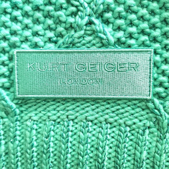 Kurt Geiger NWT Women's Green Metallic Scarf.  One Size - Picture 4 of 9